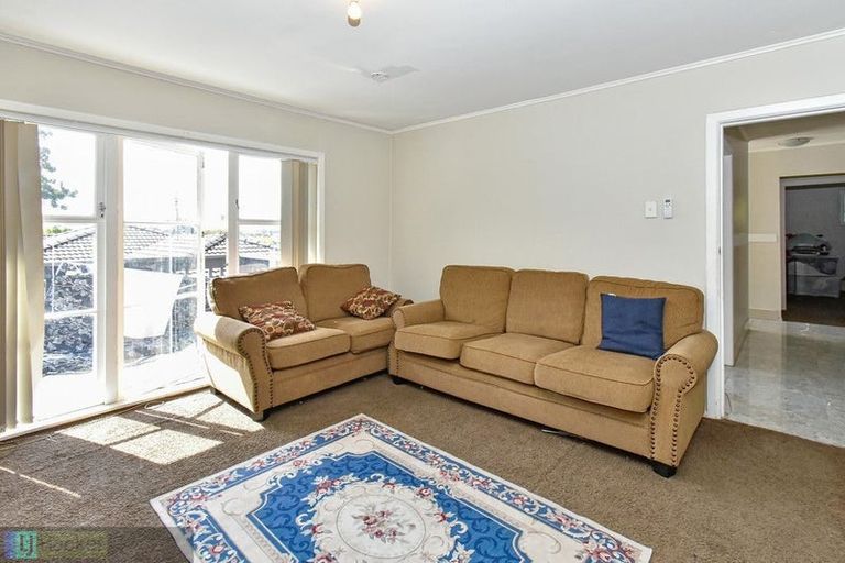 Photo of property in 44 Christmas Road, Manurewa, Auckland, 2102