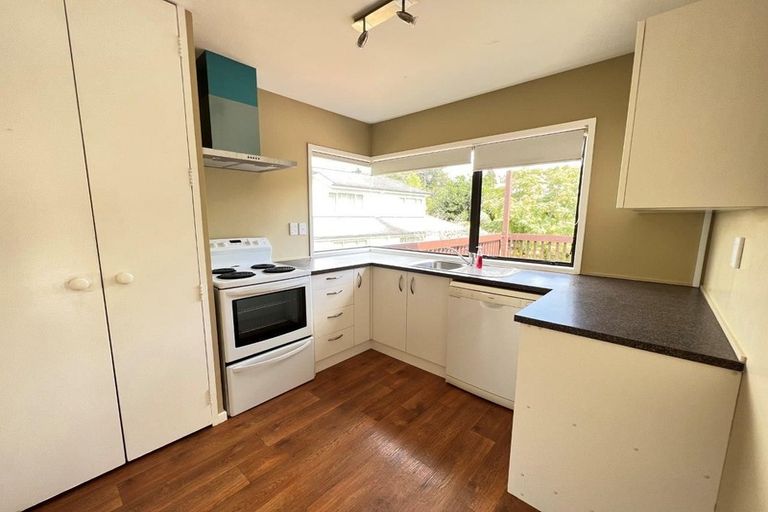 Photo of property in 690a Beach Road, Browns Bay, Auckland, 0630
