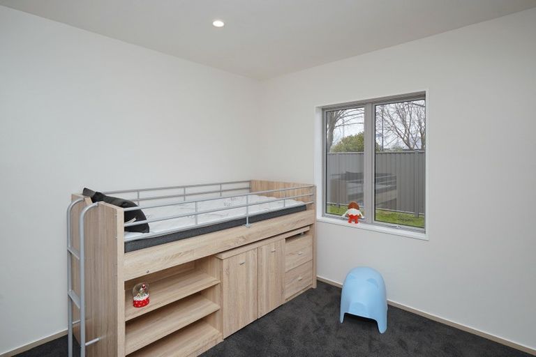 Photo of property in 49 Grimseys Road, Redwood, Christchurch, 8051