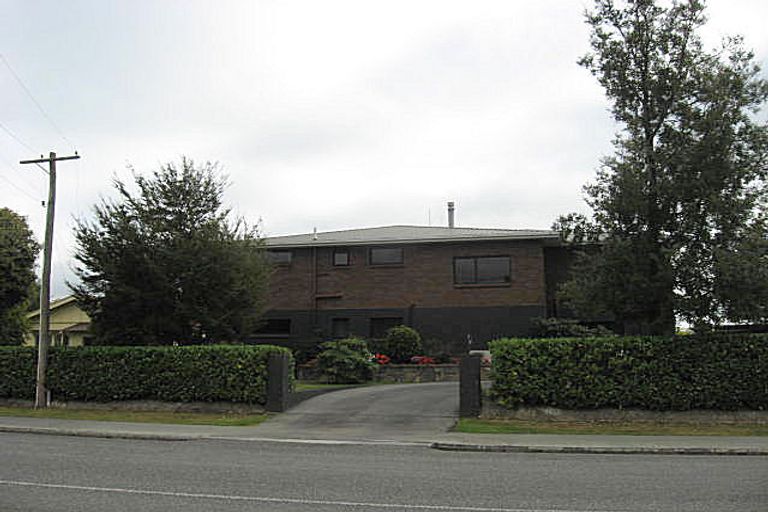 Photo of property in 80 Parsonage Road, Waimate, 7978