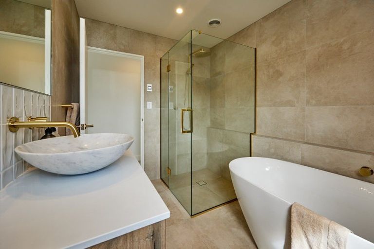 Photo of property in 5 Ingles Drive, Kaikoura Flat, Kaikoura, 7371