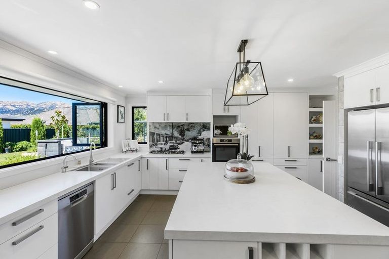 Photo of property in 24 Ethereal Crescent, Mount Pisa, Cromwell, 9383