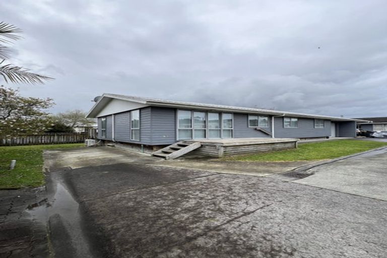 Photo of property in 7b Newland Grove, Henderson, Auckland, 0610