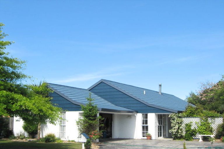 Photo of property in 4 Borana Place, Templeton, Christchurch, 8042