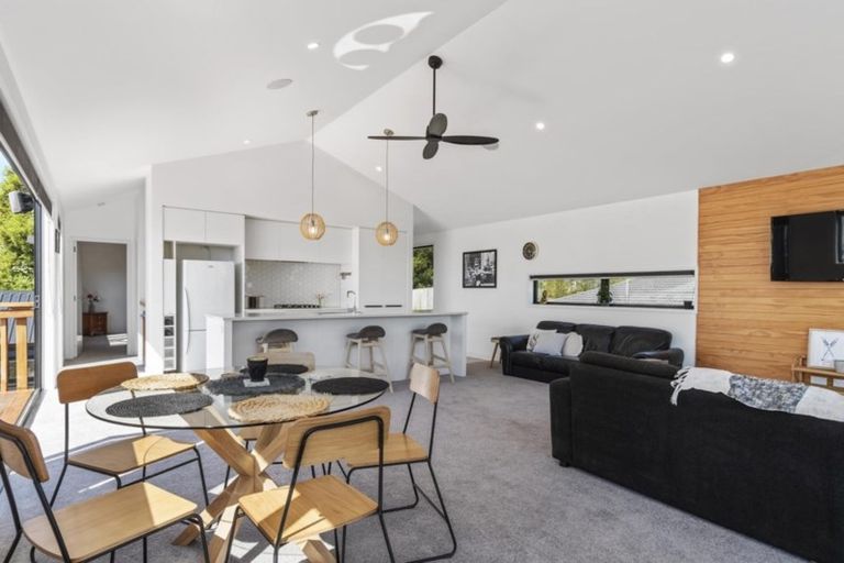 Photo of property in 272 Ballintoy Park Drive, Welcome Bay, Tauranga, 3175