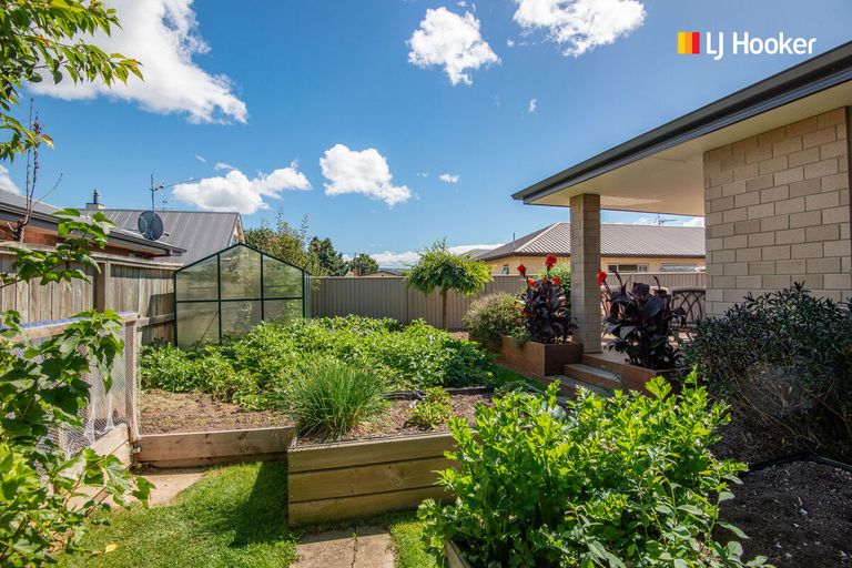 Photo of property in 17 Watt Street, Mosgiel, 9024