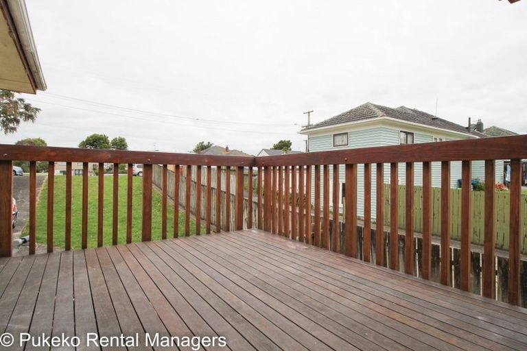 Photo of property in 11 Frances Street, Manurewa, Auckland, 2102