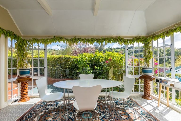 Photo of property in 69 Glenross Street, Glenross, Dunedin, 9011