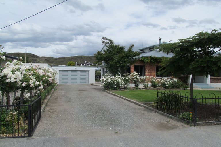 Photo of property in 145 Tarbert Street, Alexandra, 9320