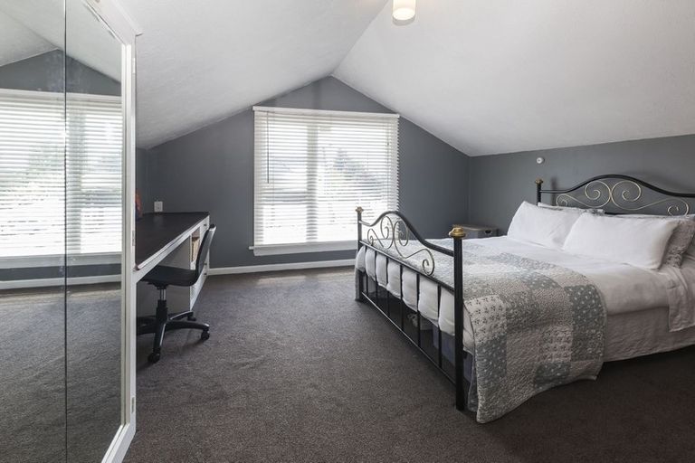 Photo of property in 1/96 Jeffreys Road, Fendalton, Christchurch, 8052