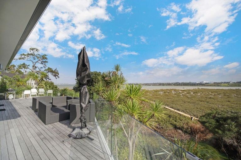 Photo of property in 1f Herbert Street, Hauraki, Auckland, 0622
