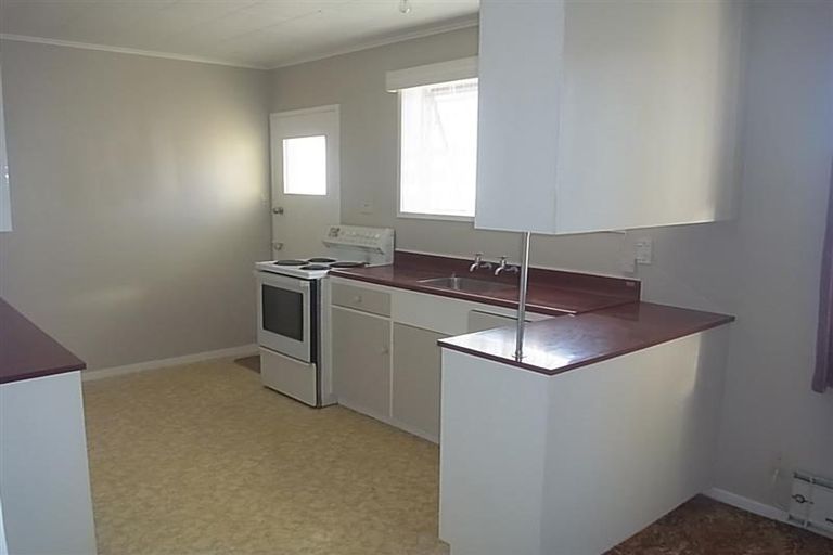 Photo of property in 2/500 Southampton Street East, Hastings, 4122