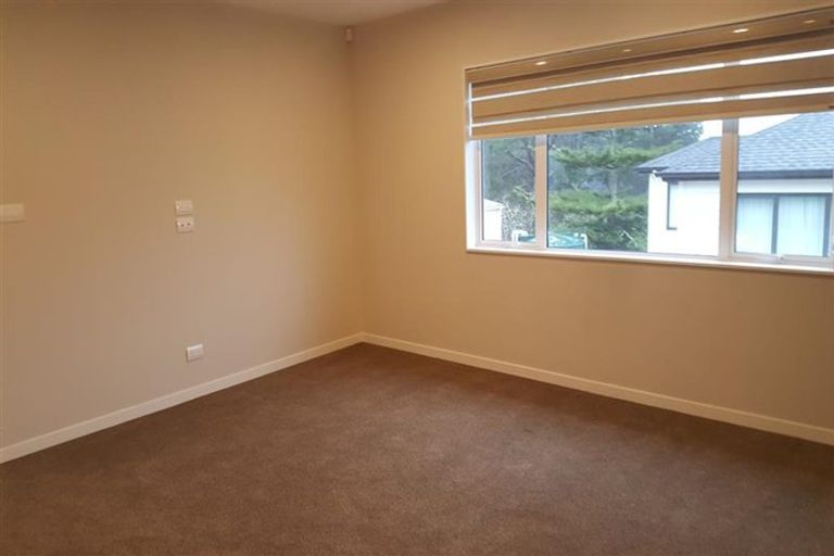 Photo of property in 2 Golden Morning Drive, Albany Heights, Auckland, 0632