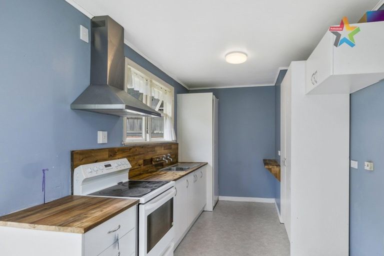 Photo of property in 188b Waddington Drive, Naenae, Lower Hutt, 5011