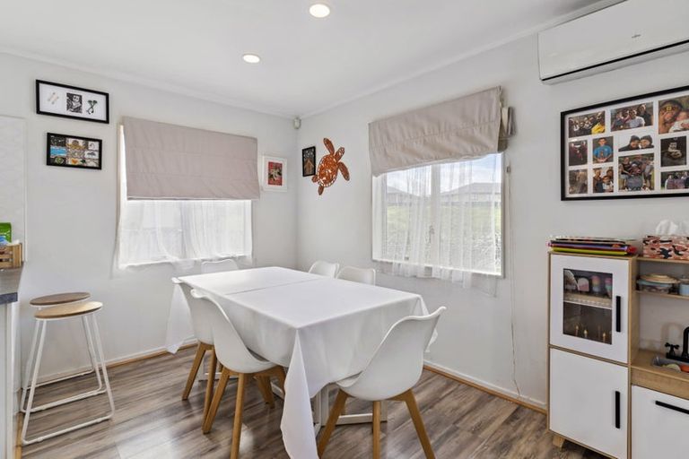 Photo of property in 42 Manston Road, Mangere, Auckland, 2022