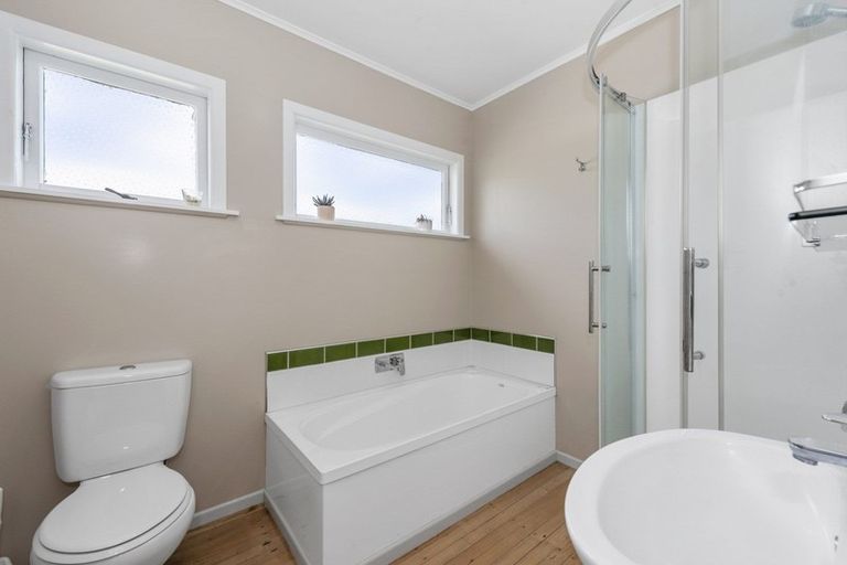 Photo of property in 118 Masters Avenue, Silverdale, Hamilton, 3216