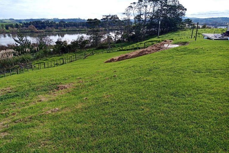 Photo of property in 4 Te Puea Avenue, Meremere, Mercer, 2474