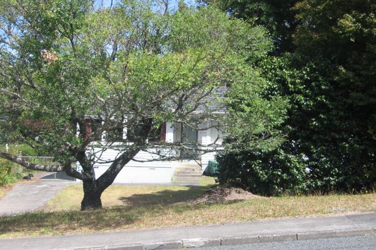Photo of property in 33 Camelot Place, Glenfield, Auckland, 0629