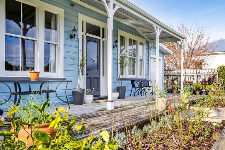 Photo of property in 31 Maire Street, Inglewood, 4330