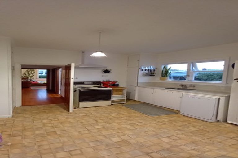 Photo of property in 1 Fair Crescent, Feilding, 4702