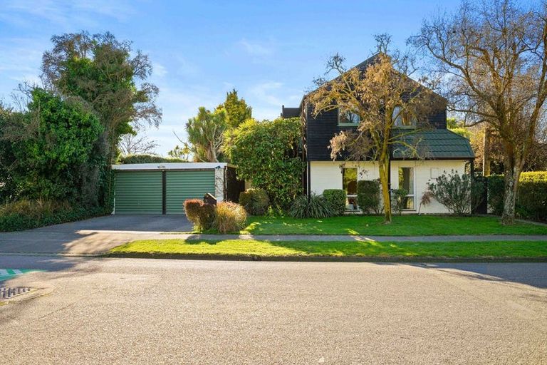 Photo of property in 4 Ferniehurst Street, Somerfield, Christchurch, 8024