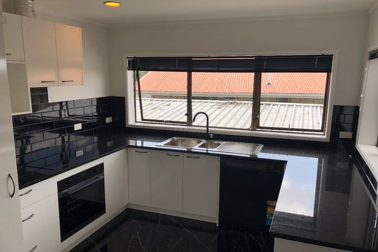 Photo of property in 185 Rangatira Road, Beach Haven, Auckland, 0626