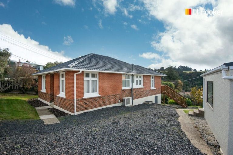 Photo of property in 8 Saddleview Place, Fairfield, Dunedin, 9018