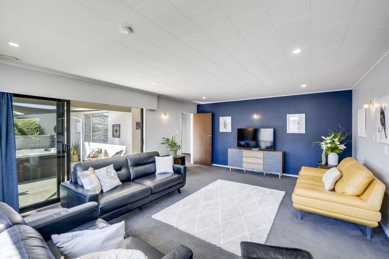 Photo of property in 4 Laurent Place, Greenmeadows, Napier, 4112