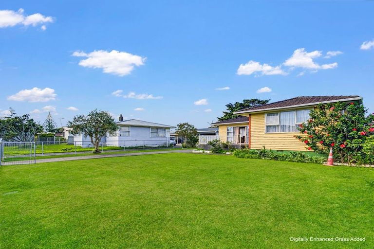 Photo of property in 5 Maitland Place, Favona, Auckland, 2024