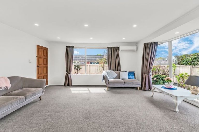 Photo of property in 1/23 Withells Road, Avonhead, Christchurch, 8042