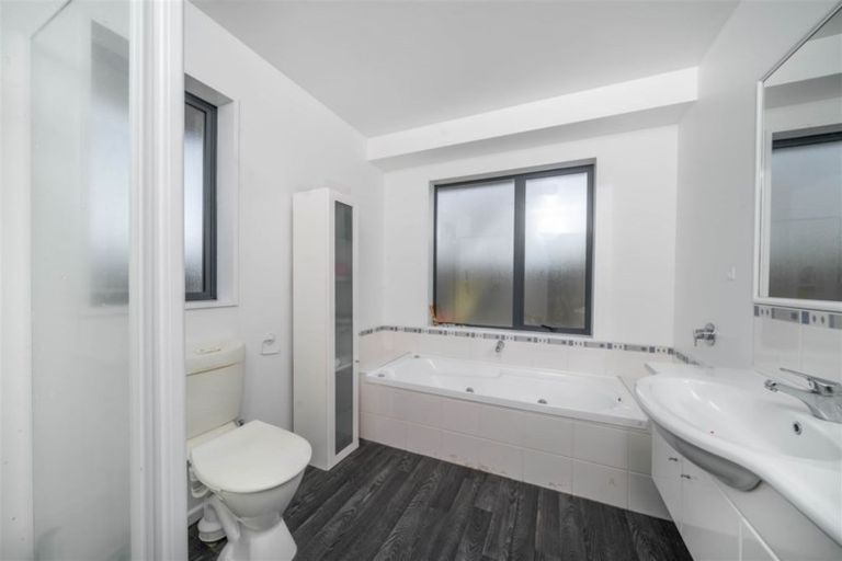 Photo of property in 47 Shearwater Drive, Woolston, Christchurch, 8023