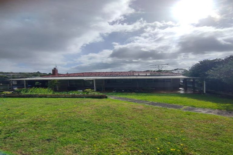 Photo of property in 165 Don Buck Road, Massey, Auckland, 0614