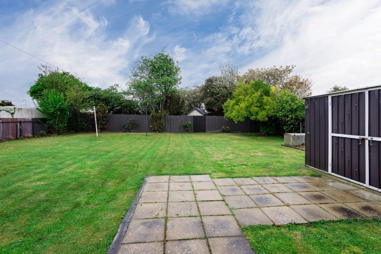 Photo of property in 18 Kilmarnock Street, Wallacetown, 9816