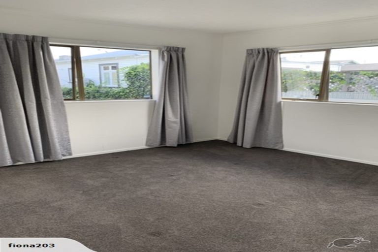 Photo of property in 2/259 Georges Drive, Napier South, Napier, 4110