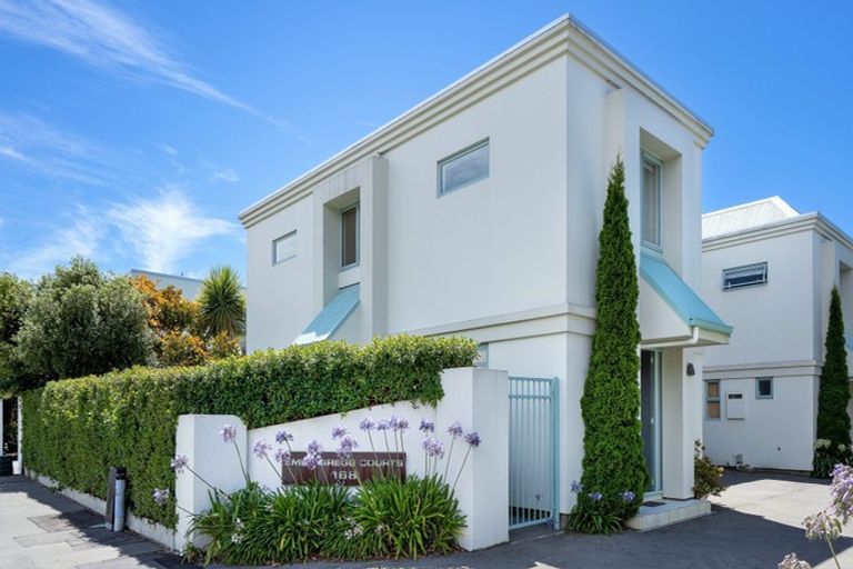 Photo of property in 168 Strickland Street, Sydenham, Christchurch, 8023