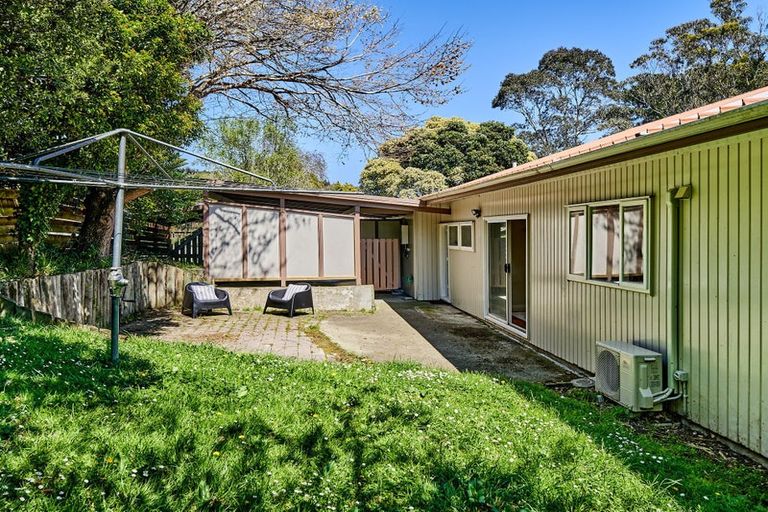 Photo of property in 81 Spinnaker Drive, Whitby, Porirua, 5024