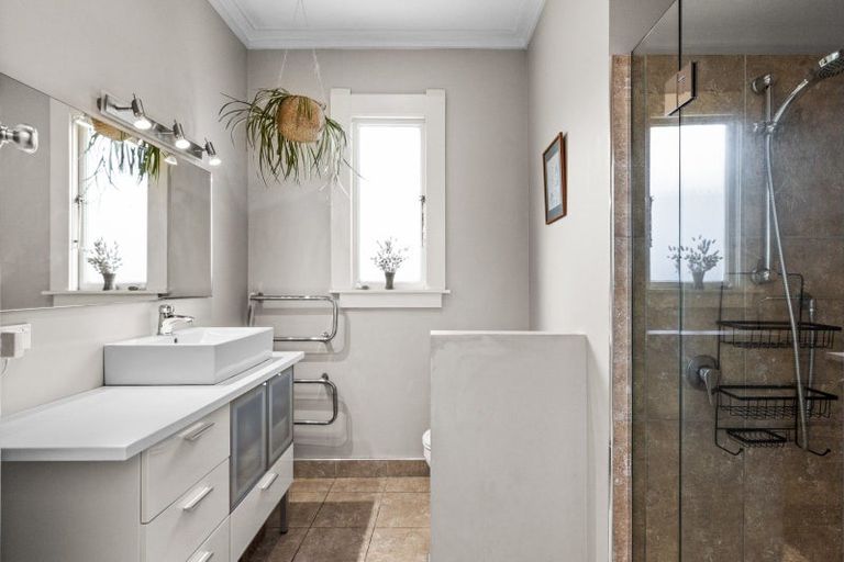 Photo of property in 38 Te Awa Avenue, Te Awa, Napier, 4110