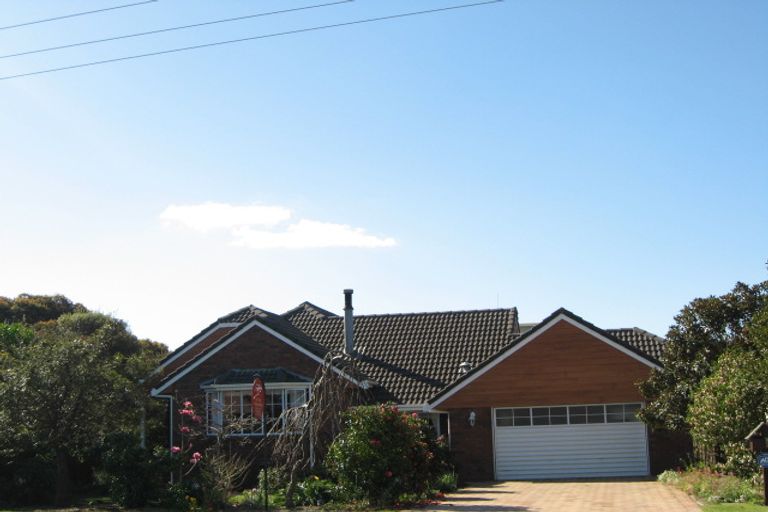 Photo of property in 107 Harbour Road, Ohope, 3121