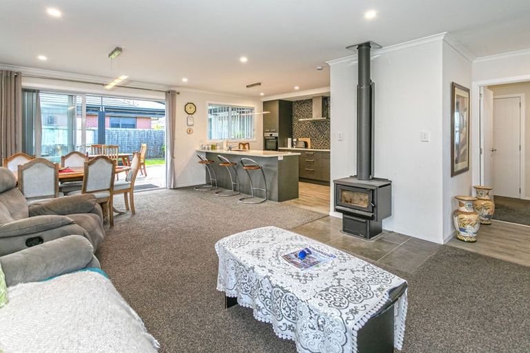 Photo of property in 80 Golden Shore Place, Coromandel, 3506