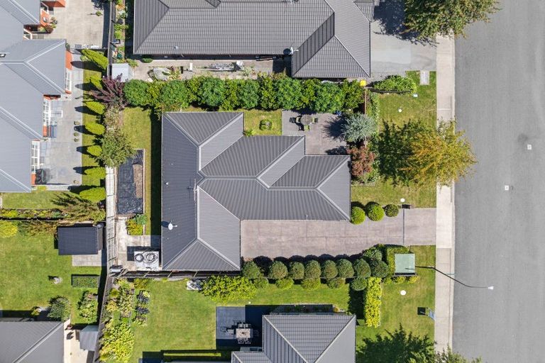 Photo of property in 12 Koura Drive, Rangiora, 7400