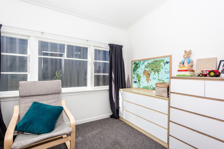 Photo of property in 8 Root Street, Gisborne, 4010