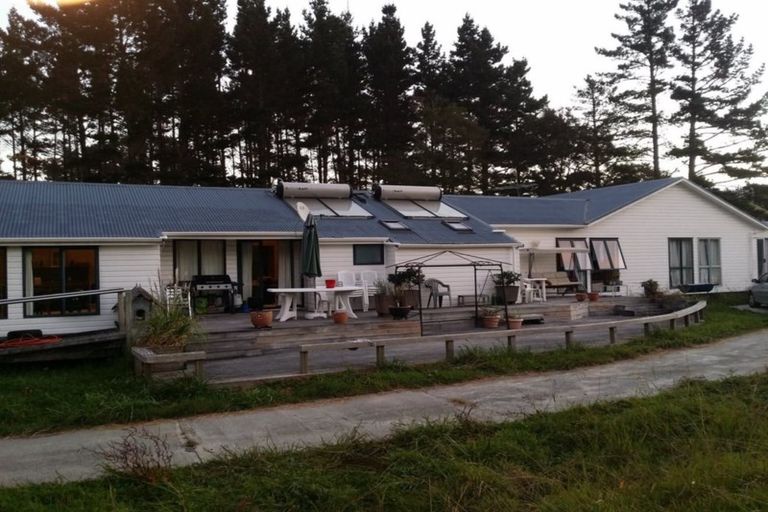 Photo of property in 1471 East Coast Road, Redvale, Albany, 0794