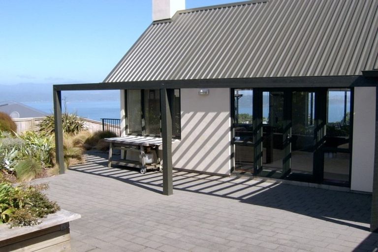 Photo of property in 7 Imran Terrace, Khandallah, Wellington, 6035