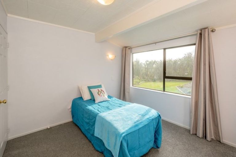 Photo of property in 3a Victoria Terrace, Ohau, Levin, 5570