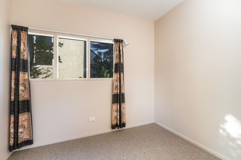 Photo of property in 16 Arnott Street, Portobello, Dunedin, 9014