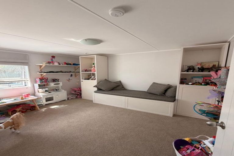 Photo of property in 19 Emerald Place, Papamoa Beach, Papamoa, 3118