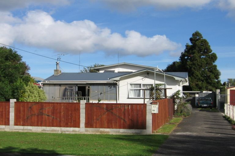 Photo of property in 65 Wharf Road, Te Atatu Peninsula, Auckland, 0610