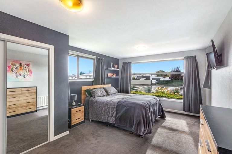 Photo of property in 12 Kitchener Street, Gore, 9710