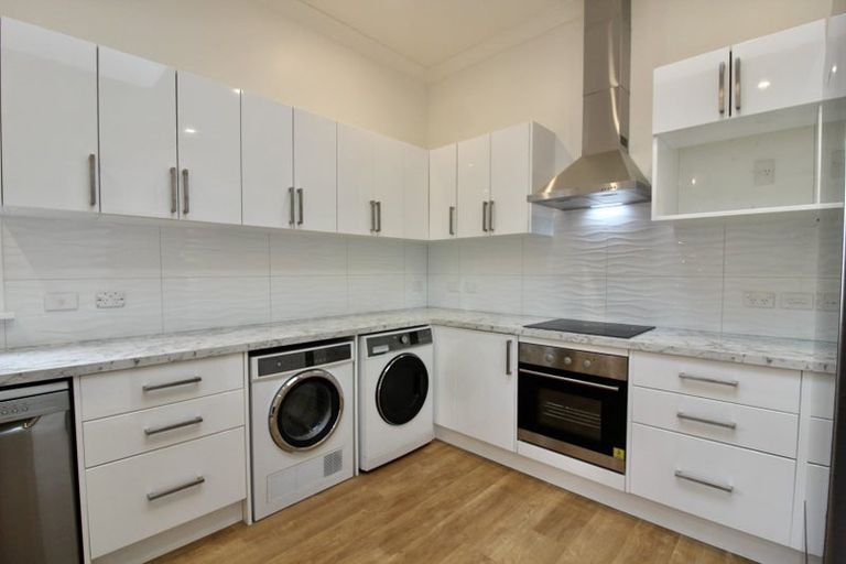 Photo of property in 37 Roy Street, Newtown, Wellington, 6021