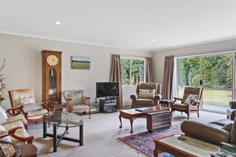 Photo of property in 8 Teviotview Place, Amberley, 7410